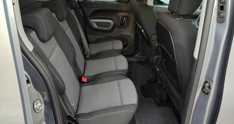 Toyota Proace City Verso cena 139900 przebieg: 16258, rok produkcji 2022 z Goniądz małe 352